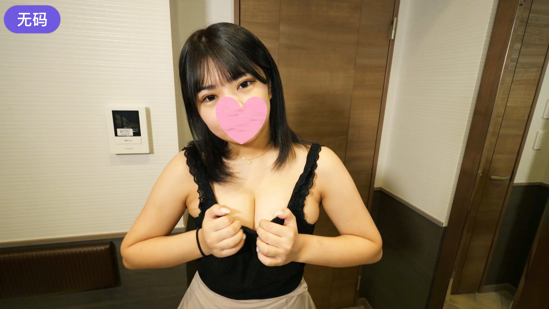 FC2-3241633【無修正】「おっぱい大きのがコンプレックスで…」Hカップ爆乳に悩める至高の原石。おっさん